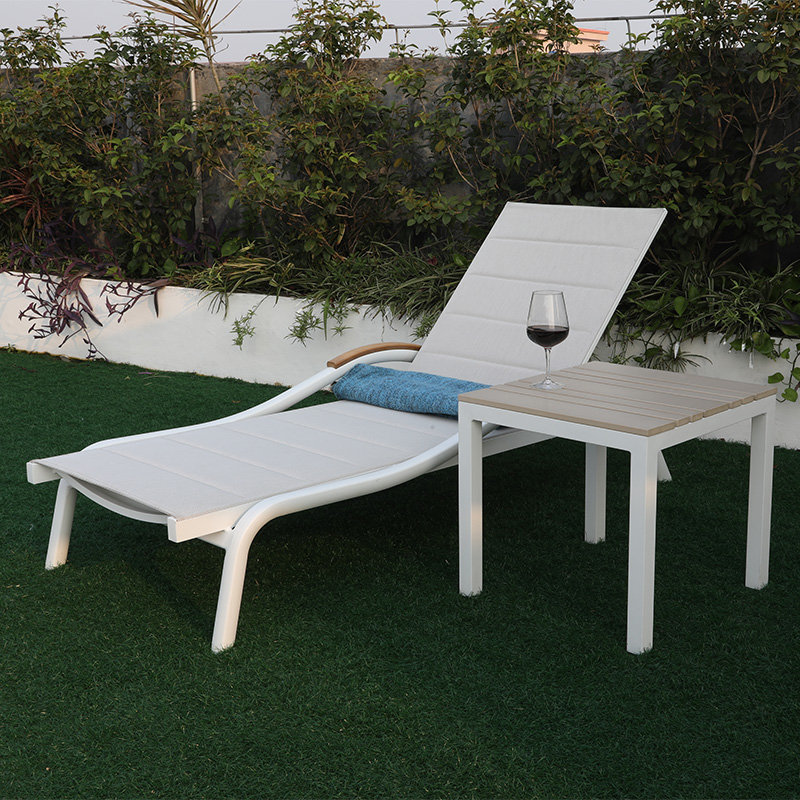 Outdoor Furniture Spain - スペイン製 モダン北欧スタイル ガーデン家具 スイミングプール サンラウンジャー 屋外用ラウンジチェア