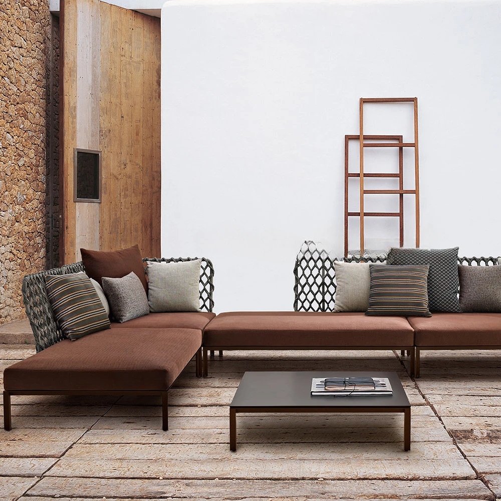 # イタリアの新しいデザイン、ユニークな黒のメタルとコードロ - Outdoor Furniture Italy のレビューと価格