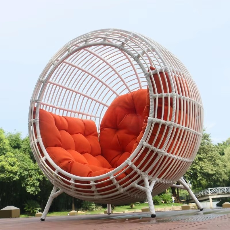 高品質屋外用籐製卵型チェア（クッション付き）テラス用ビーチラ - Outdoor Furniture Quality のレビューと価格